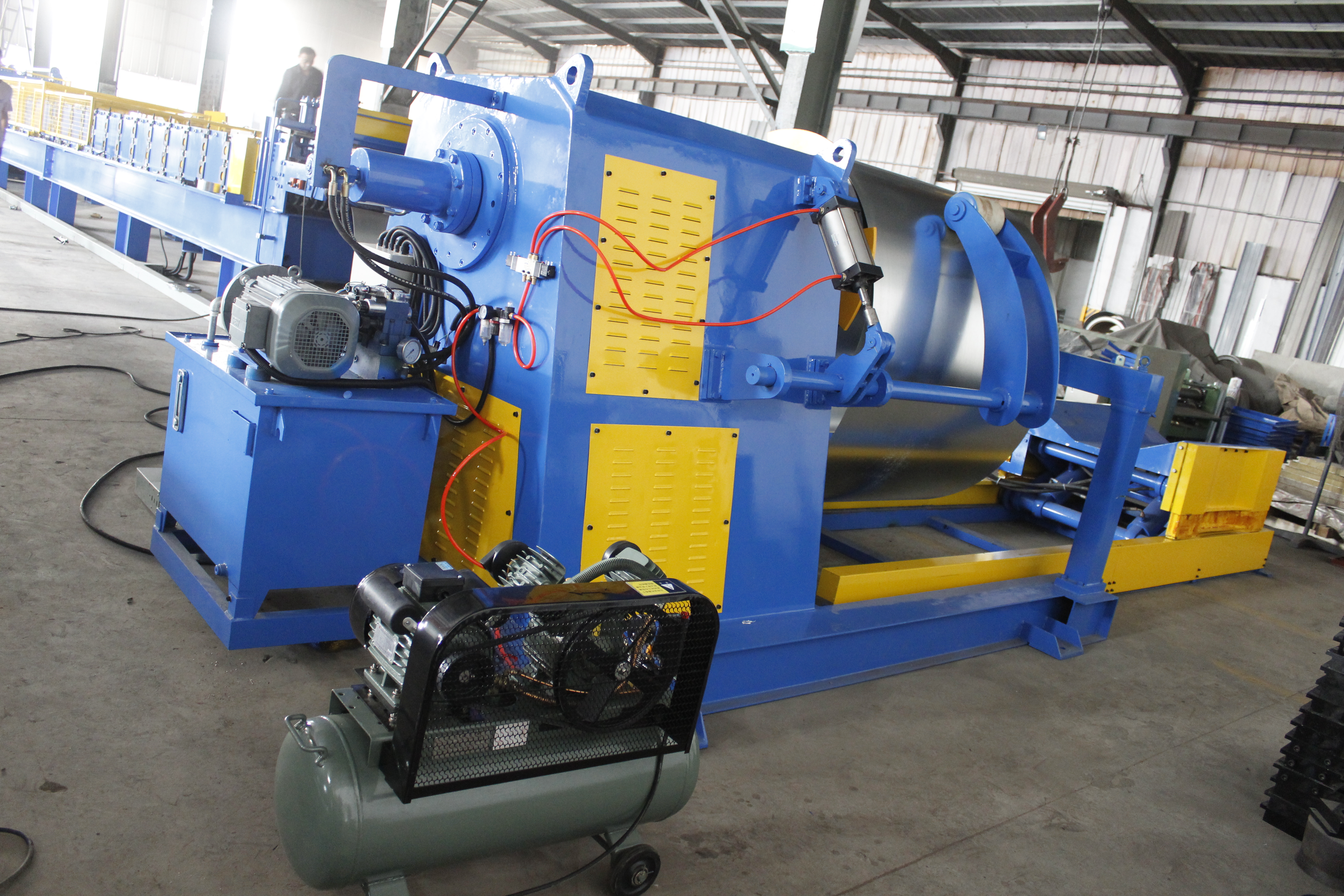 10T гидравлический декольтерная сторона