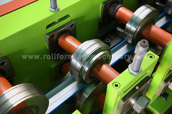 Главная рулона формирующая мельница