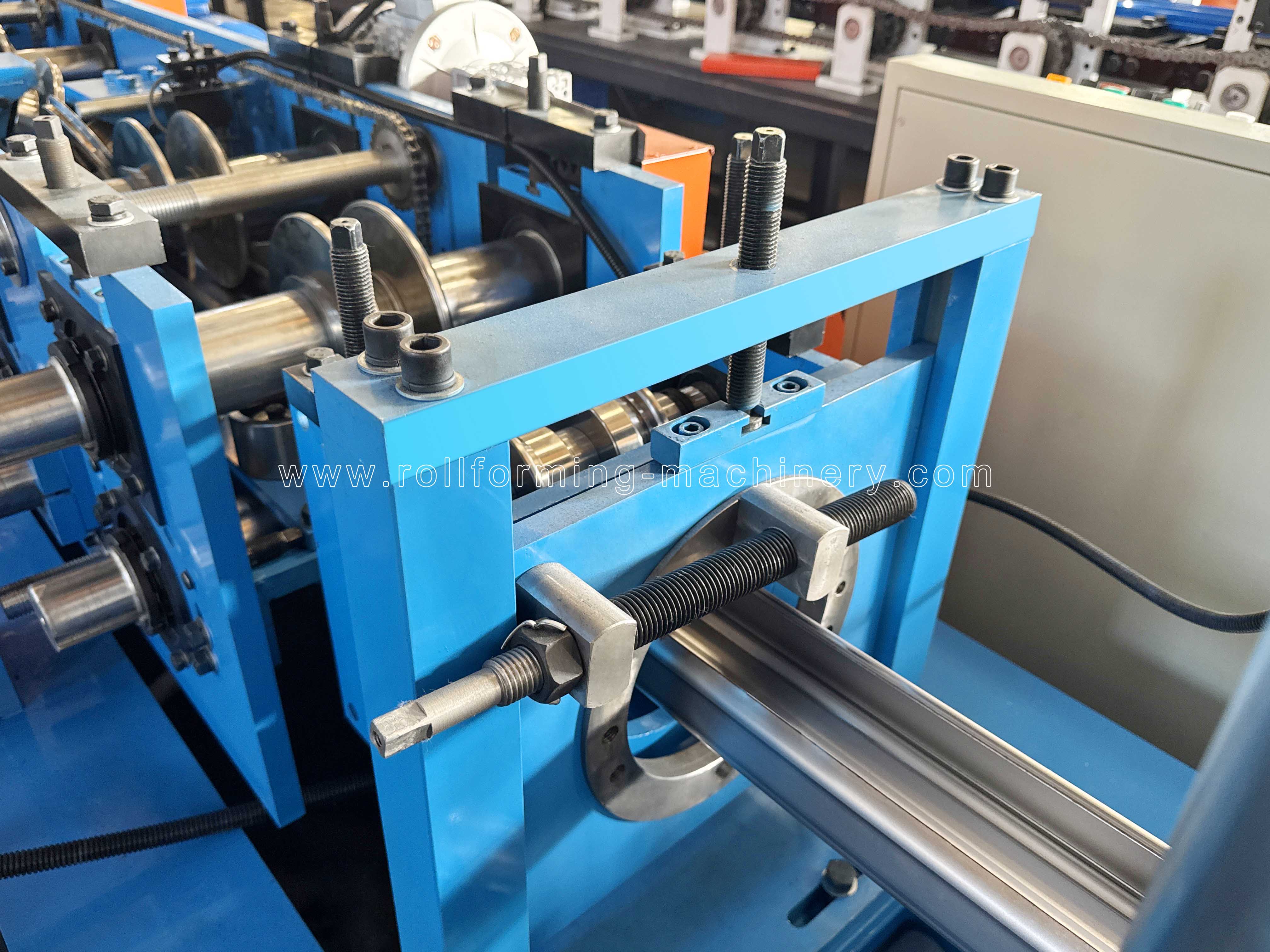 Выравнивающее устройство