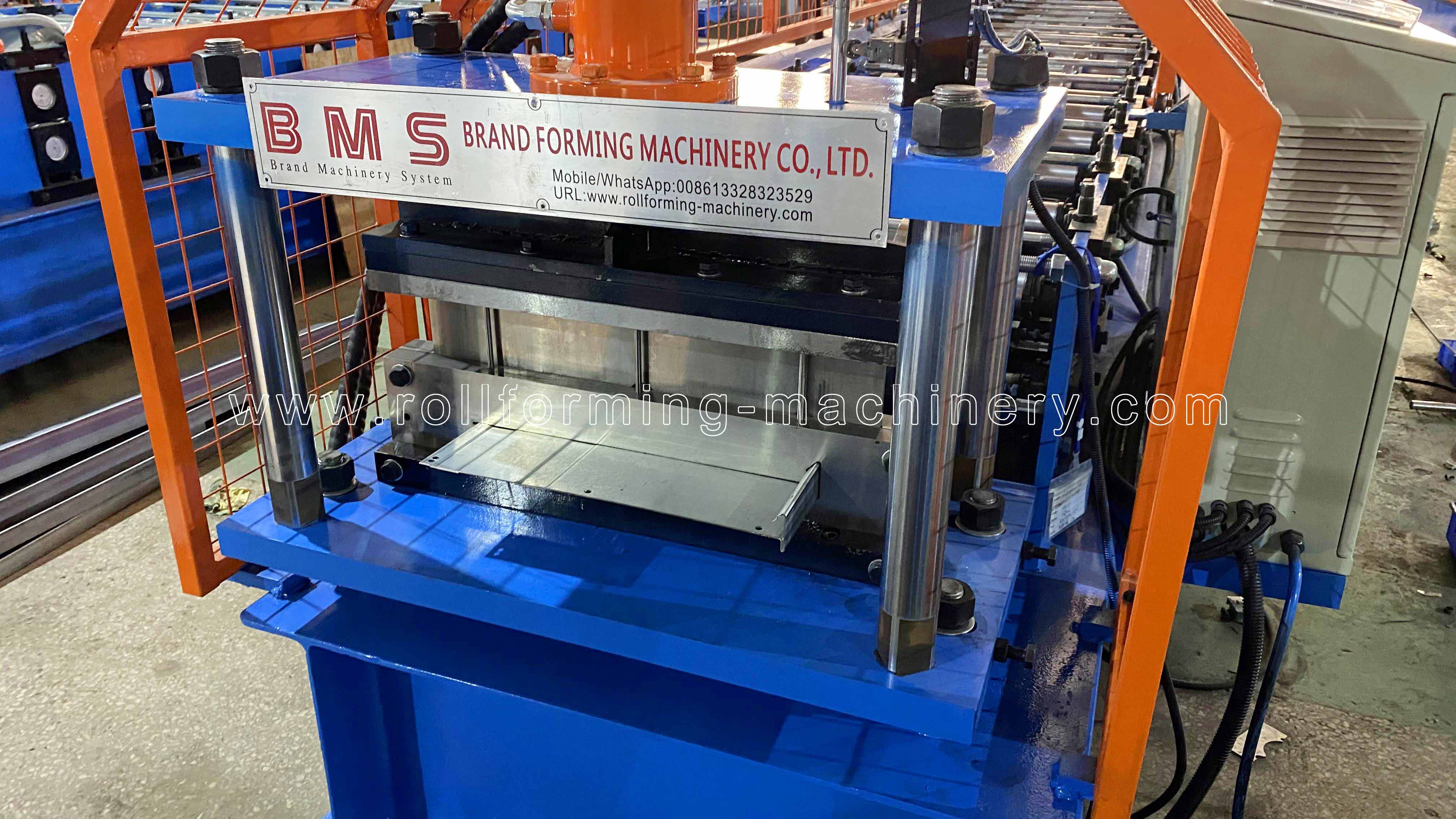 Резак для постов